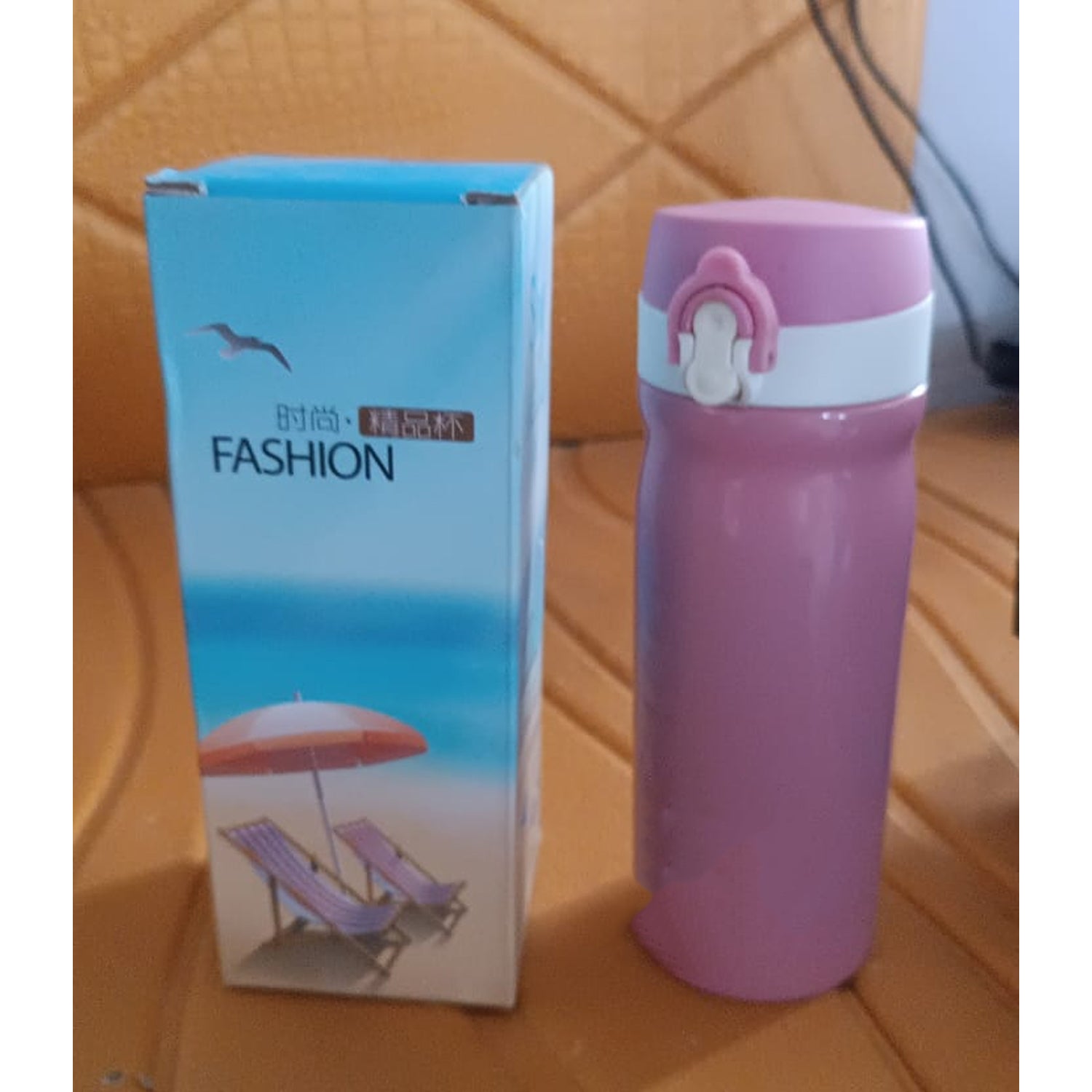 Stainless Steel Vacuum Insulated Bottle (500ml Approx) Stainless Steel Vacuum Insulated Bottle (500ml Approx)